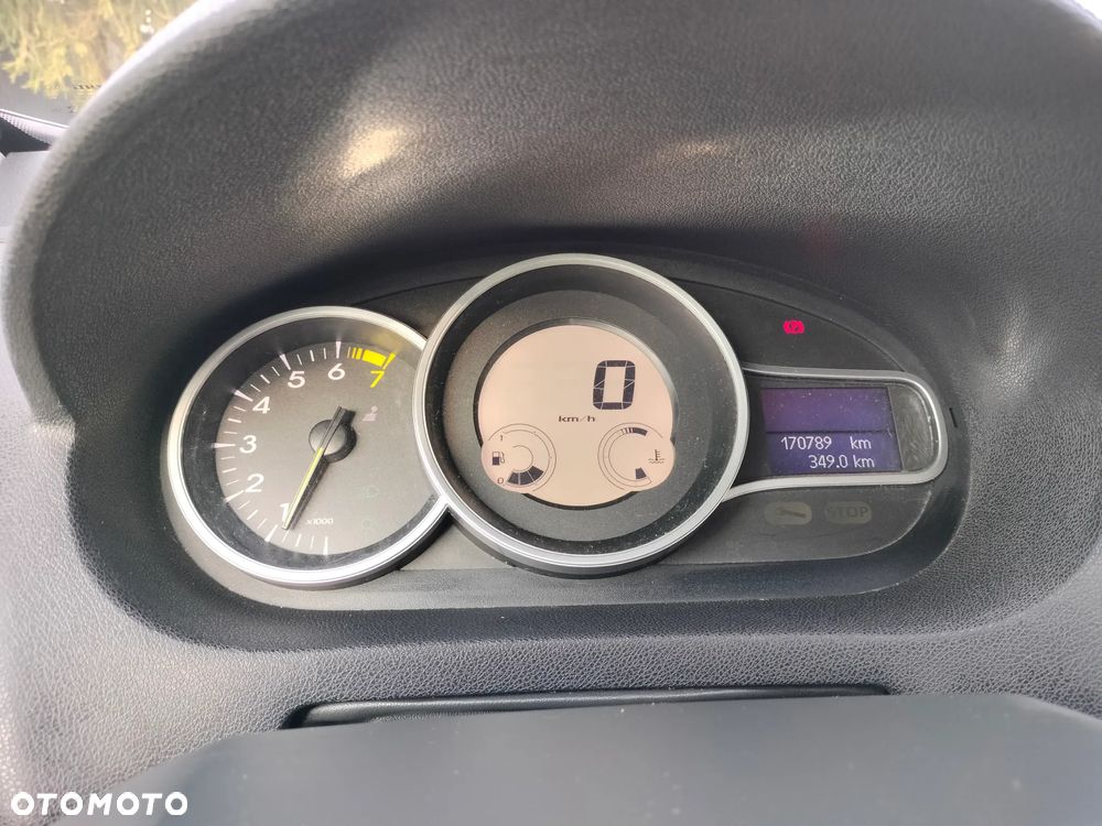 Renault Megane 1.6 16V Style Edition - 10