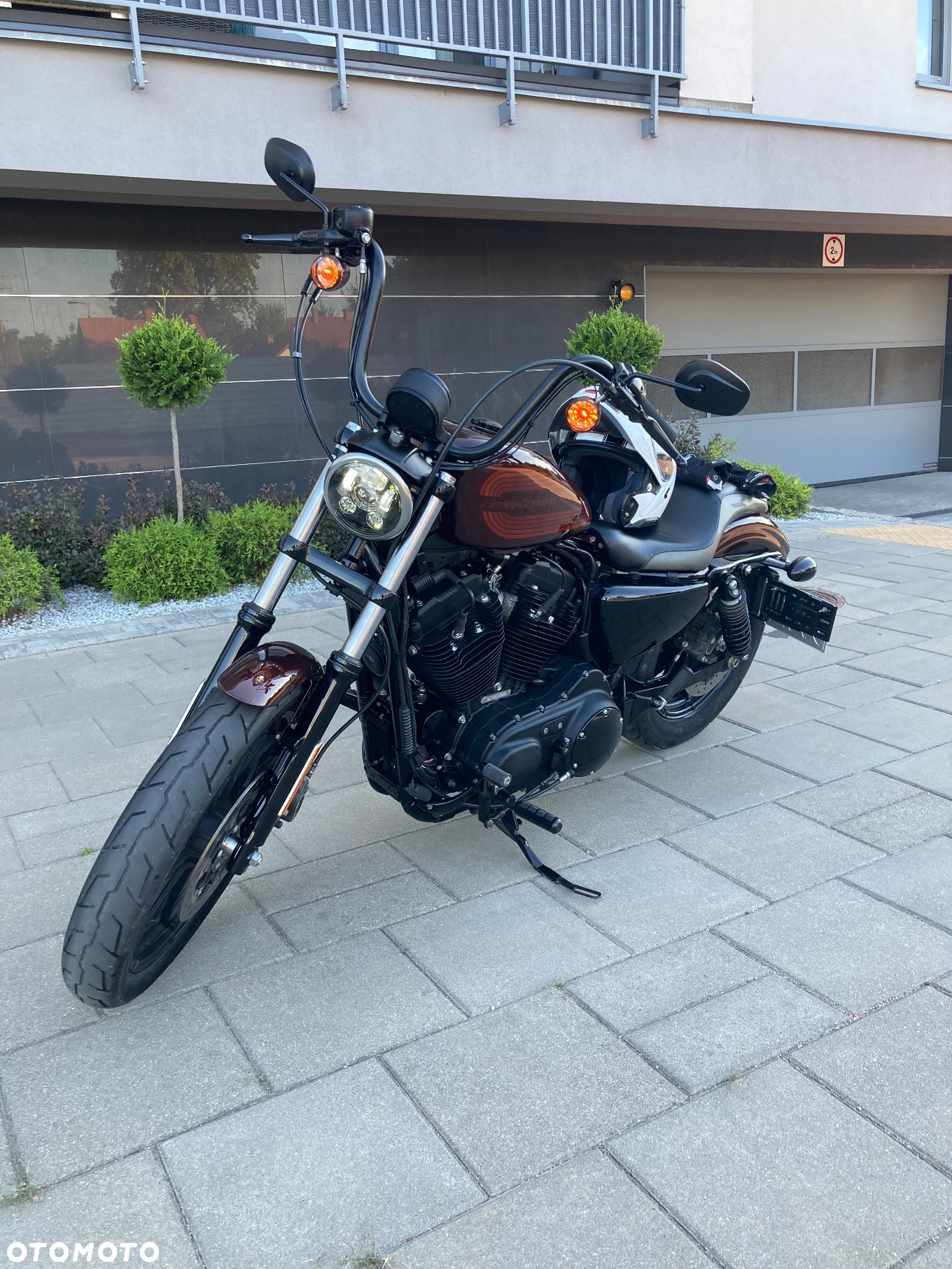 Harley-Davidson Sportster Iron 1200 - 2