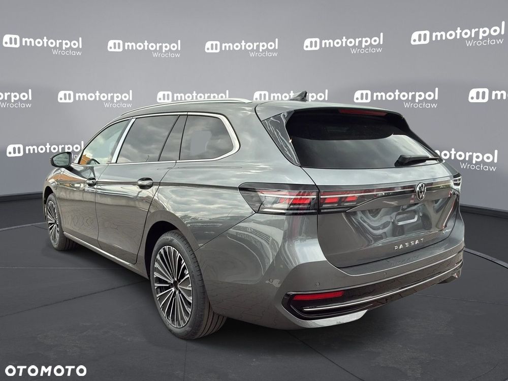 Volkswagen Passat - 9