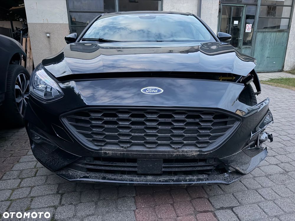 Ford Focus 1.5 EcoBlue Start-Stopp-System ST-LINE X - 4