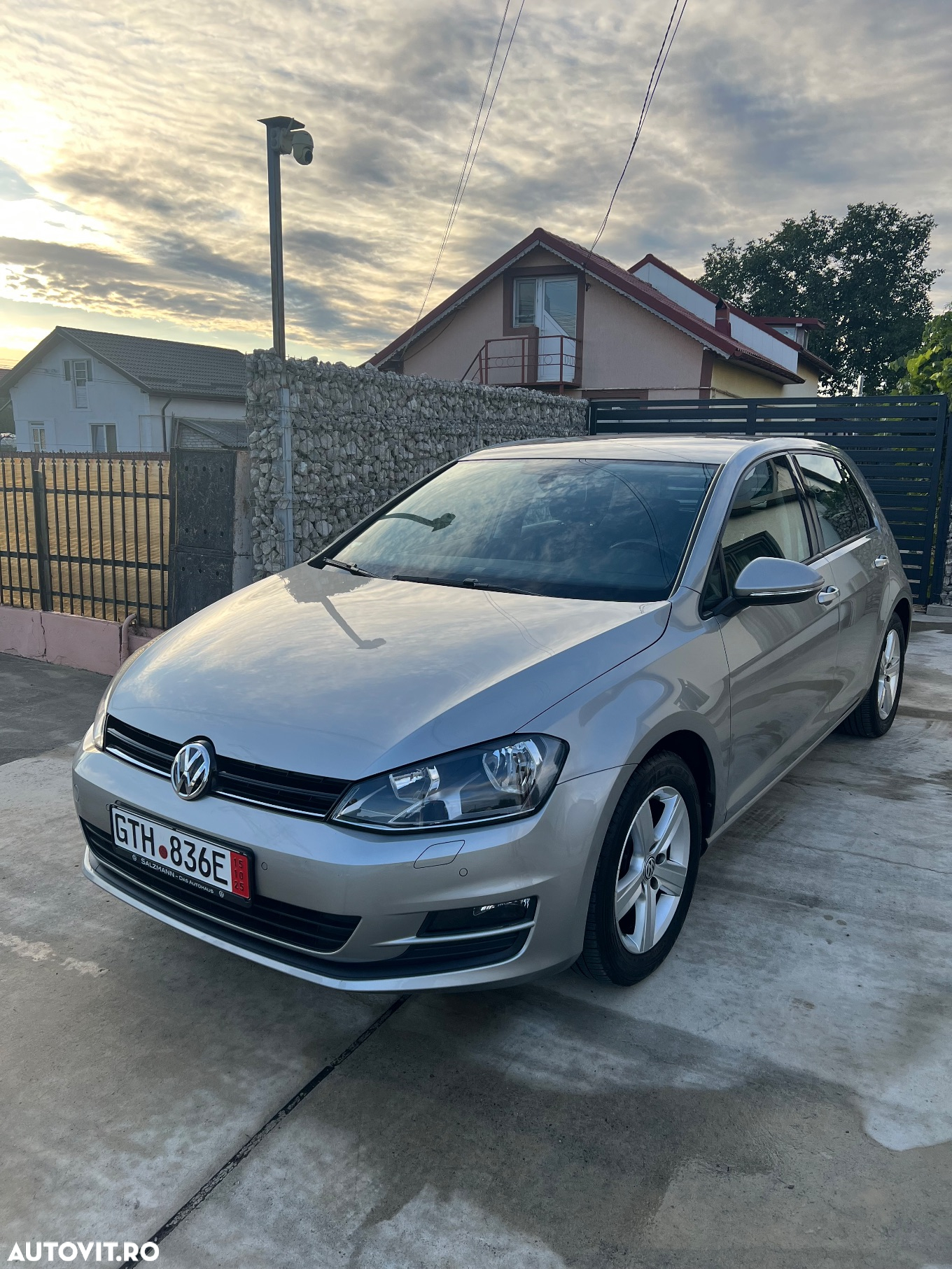 Volkswagen Golf 1.4 TSI Comfortline - 2
