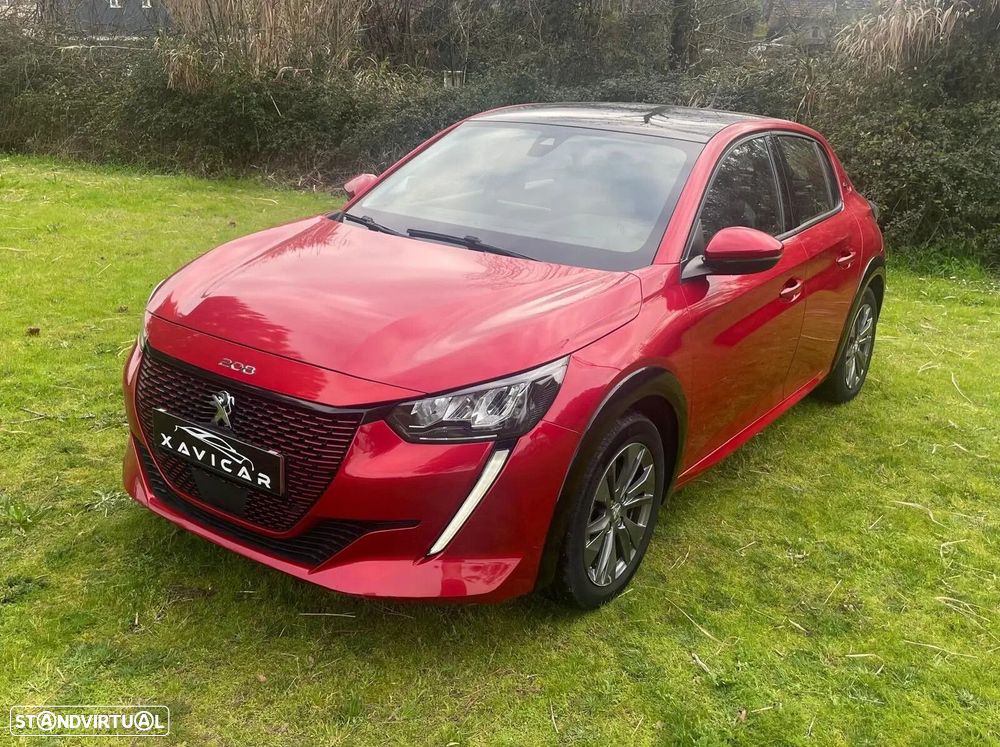 Peugeot e-208 Allure - 42