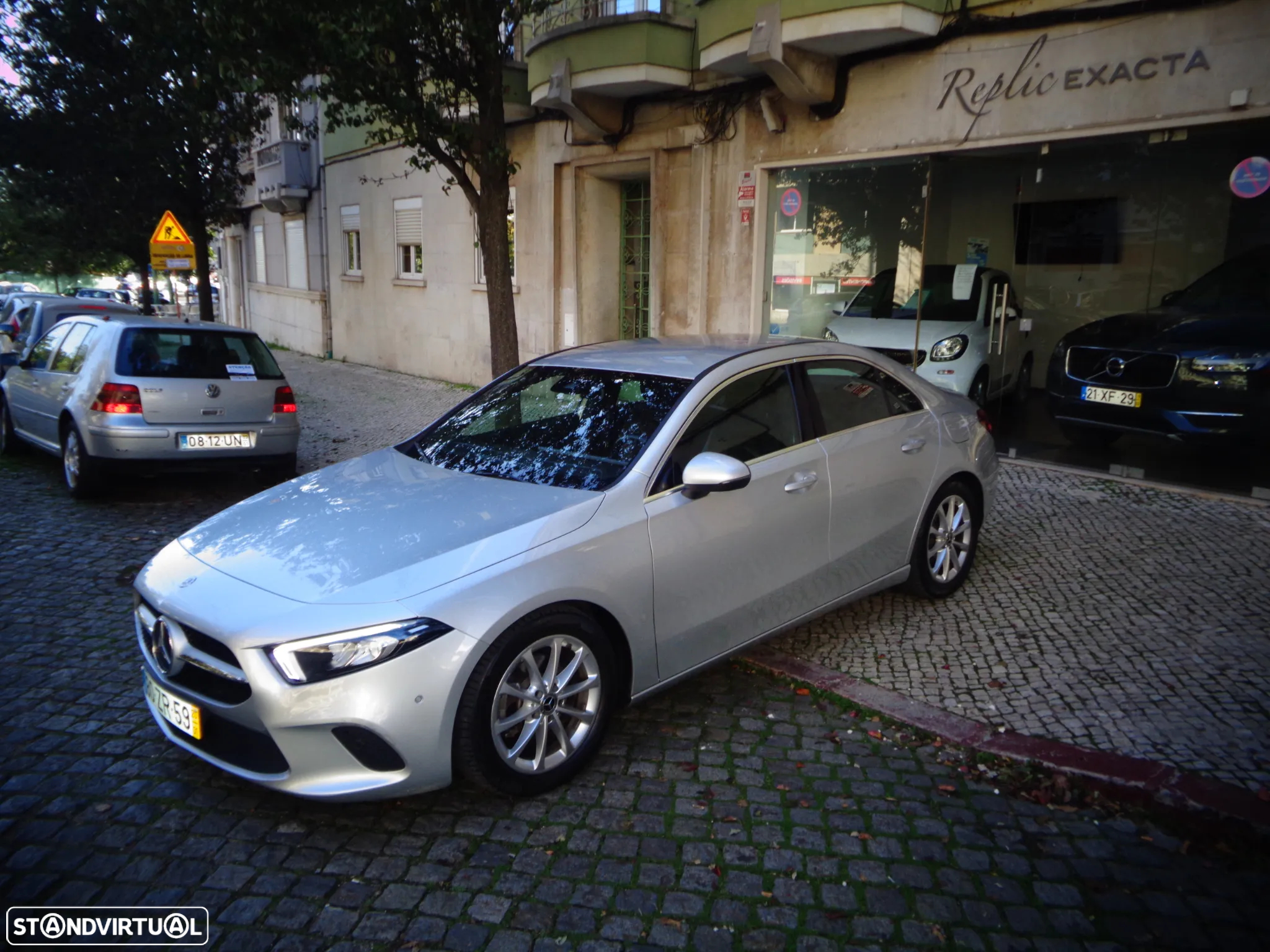 Mercedes-Benz A 180 Limousine d Style Plus Aut. - 11