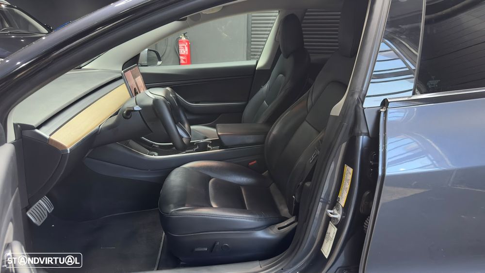 Tesla Model 3 Performance Dual Motor AWD - 22