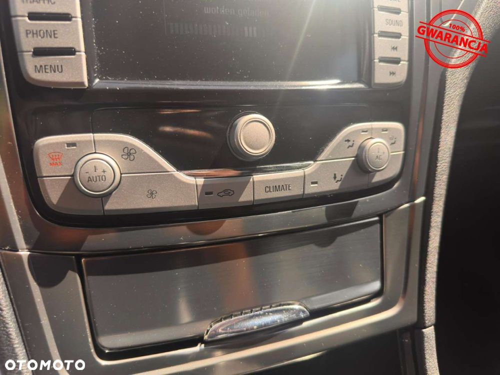 Ford Mondeo 2.0 Platinium X Plus (Titanium) - 36