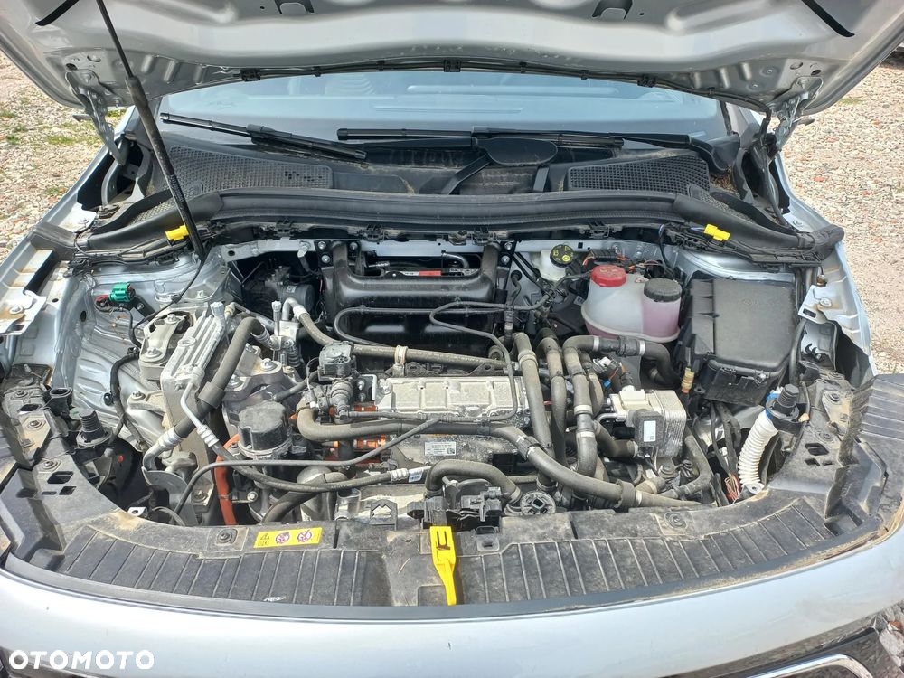 Mercedes-Benz EQA 250+ - 11