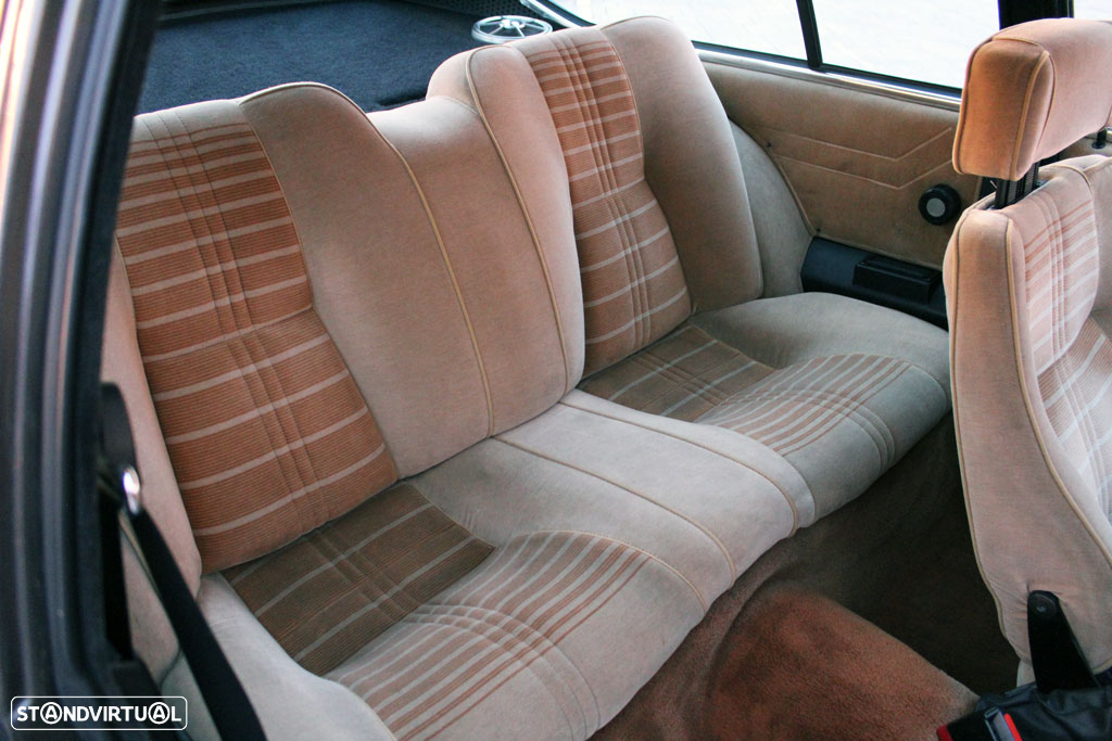 Alfa Romeo GTV - 16