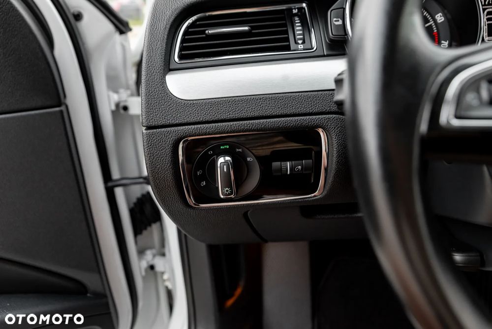 Skoda Superb 2.0 TSI DSG Elegance - 31