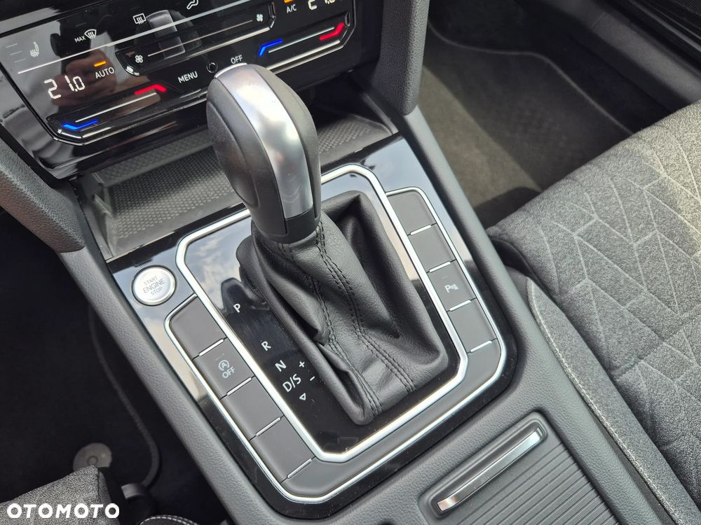 Volkswagen Passat 2.0 TDI EVO Business DSG - 39