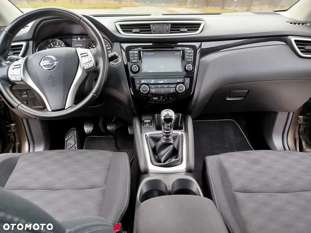 Nissan Qashqai 1.2 DIG-T TEKNA+ - 12