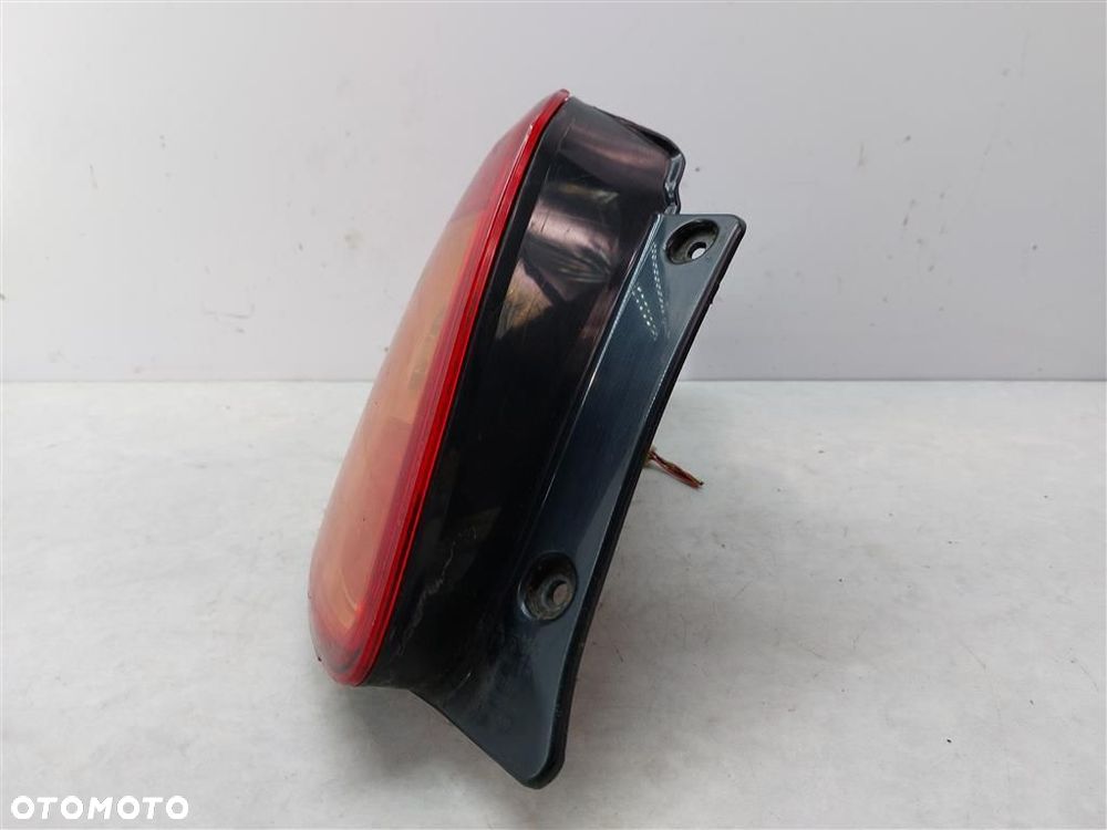 Lampa lewa tylna tył Suzuki SX4  I 2006-2013 KOITO - 2