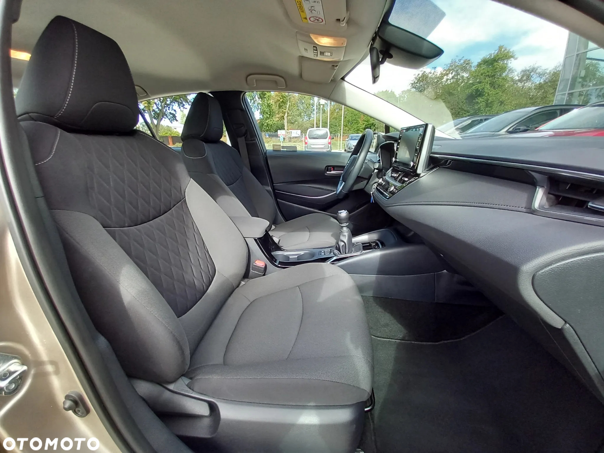 Toyota Corolla 1.5 Comfort - 15