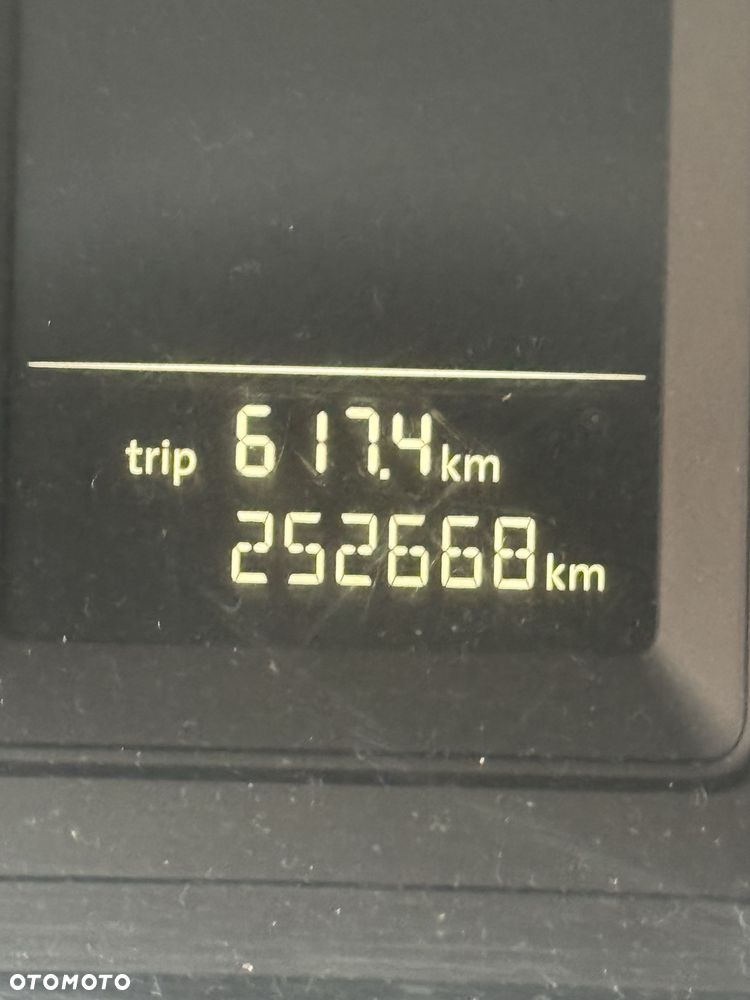 Volkswagen Caddy - 6