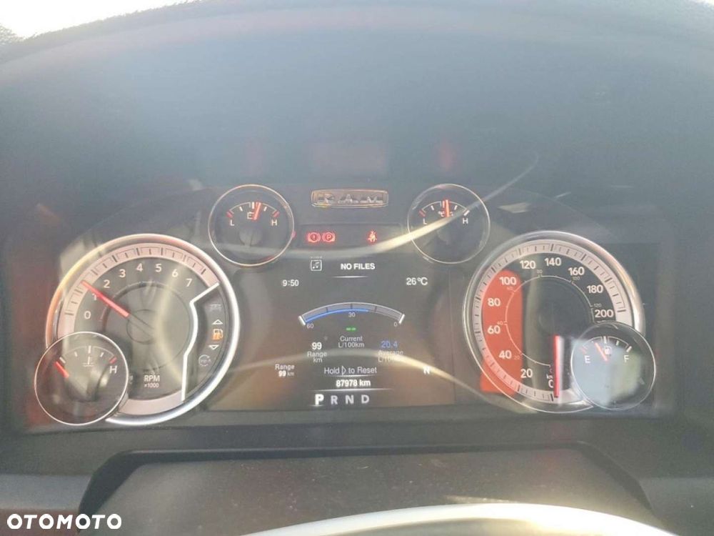 RAM 1500 - 10