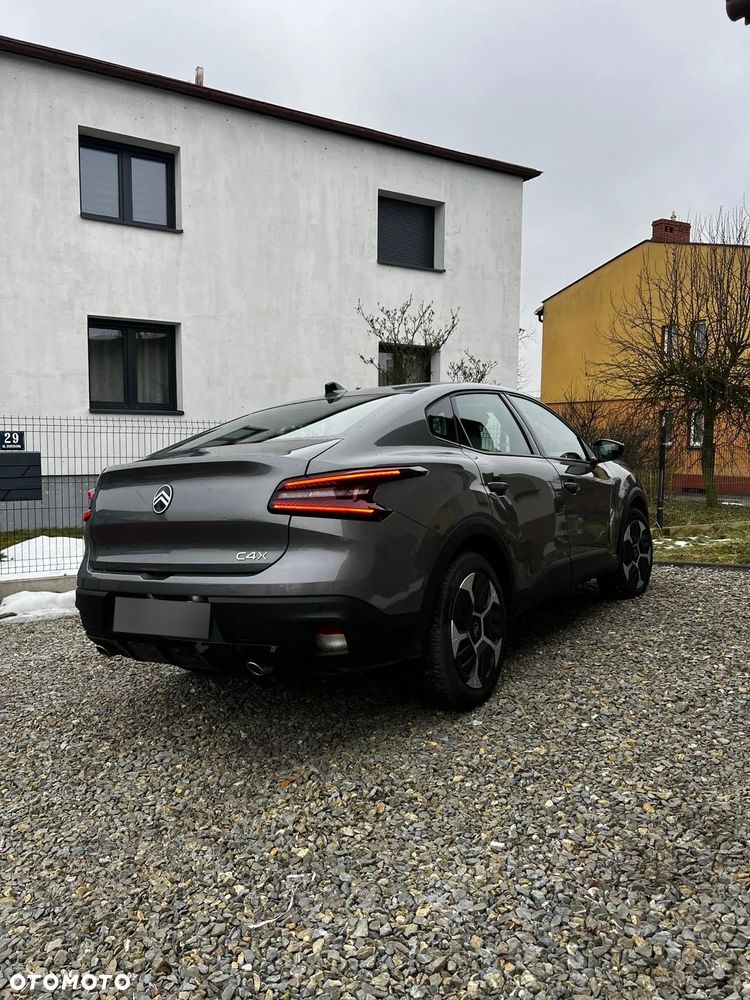 Citroën C4X 1.2 mHEV Plus eDCT6 - 8