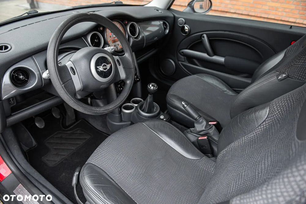 MINI ONE Standard - 15