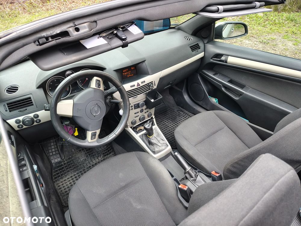 Opel Astra 1.9 CDTI Cosmo - 9