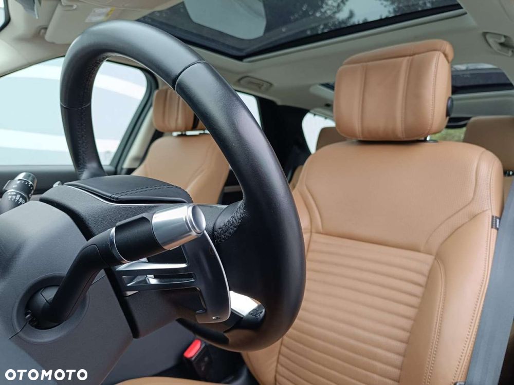 Land Rover Discovery - 5