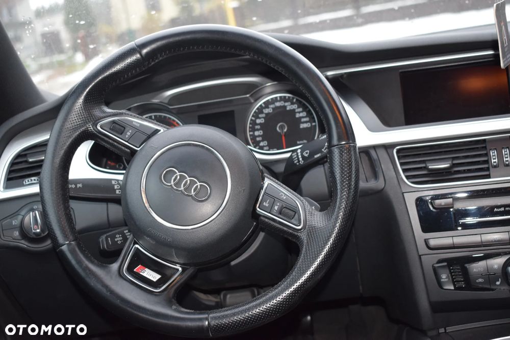 Audi A4 Avant 2.0 TDI DPF clean diesel multitronic S line Sportpaket - 19