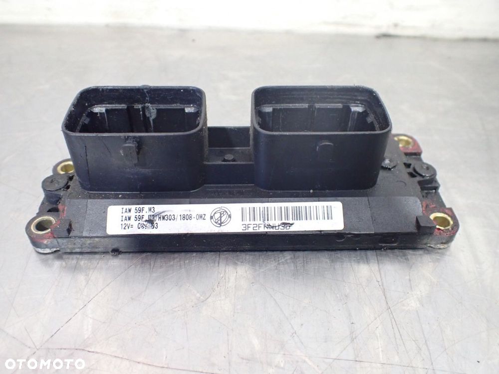 KOMPUTER SILNIKA FIAT PUNTO II 1.2 55181132 - 2