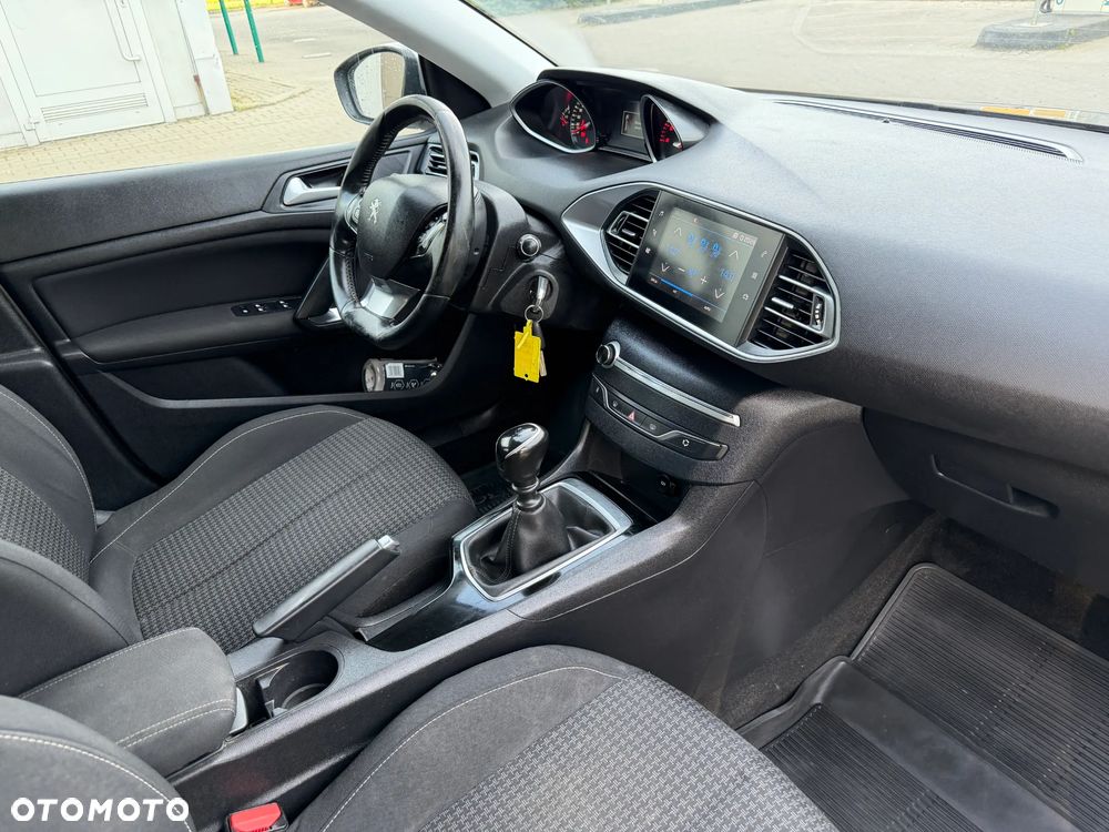 Peugeot 308 1.5 BlueHDi Active S&S - 10