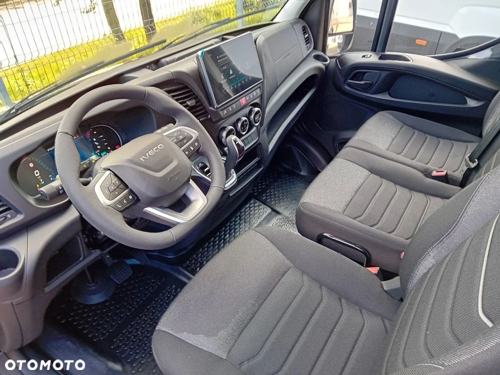 Iveco Daily 35S18HA8 V 3.0D 180KM Hi-Matic L4H2 - 4