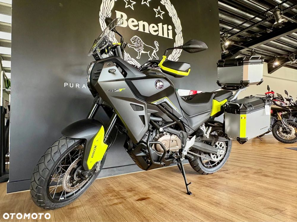 QJmotor SVT 650X