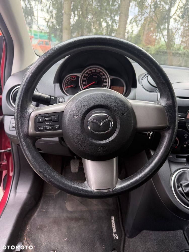 Mazda 2 1.3 Exclusive - 13
