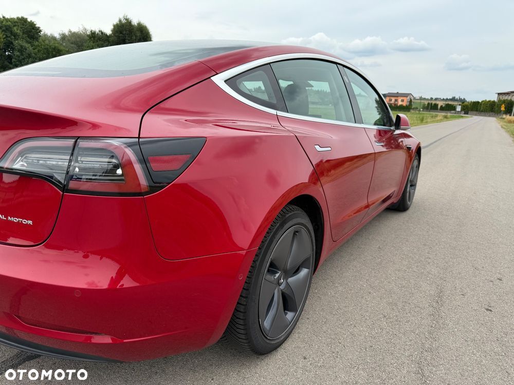 Tesla Model 3 Langstreckenbatterie Allradantrieb Dual Motor - 19