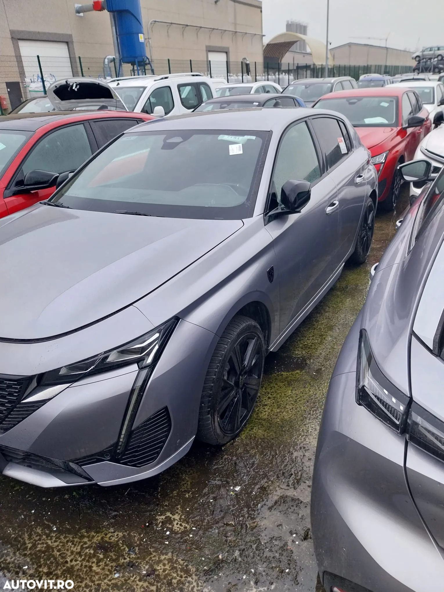 Dezmembram Peugeot 308 din 2023 , 1.2 THP Benzina , cod motor: HN05 , GRI - 2