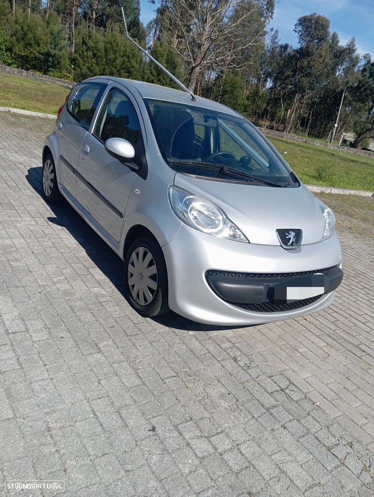 Peugeot 107 1.0 Urban Style - 3
