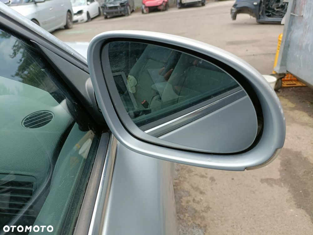 VOLKSWAGEN PASSAT B5 00-05 2004 r. LIFT LA7W elektryczne lusterko prawe EU - 5