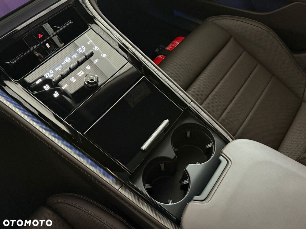 Porsche Panamera - 23