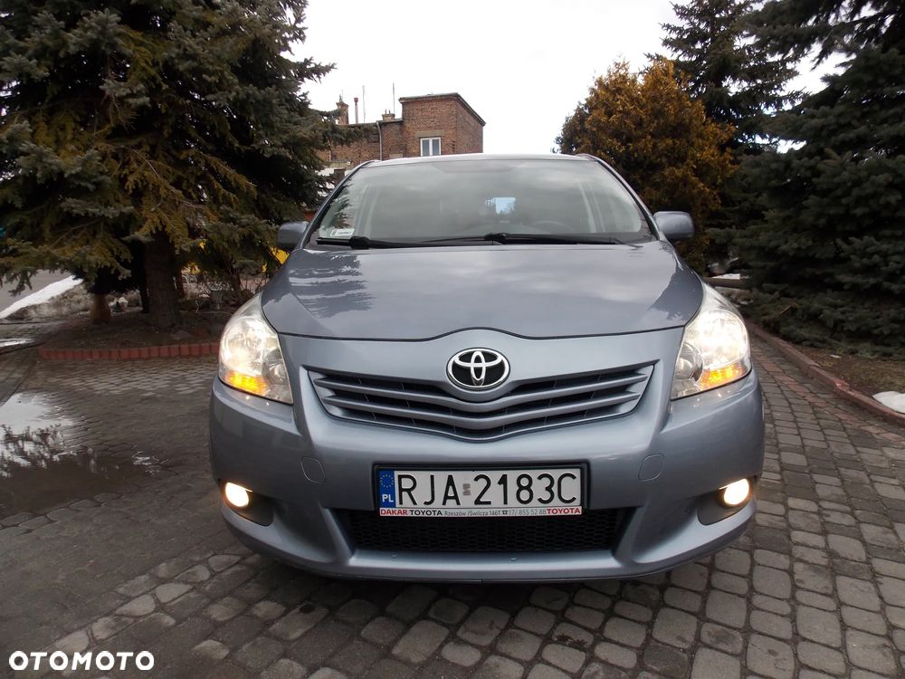 Toyota Verso 2.0 D-4D Sol plus - 12