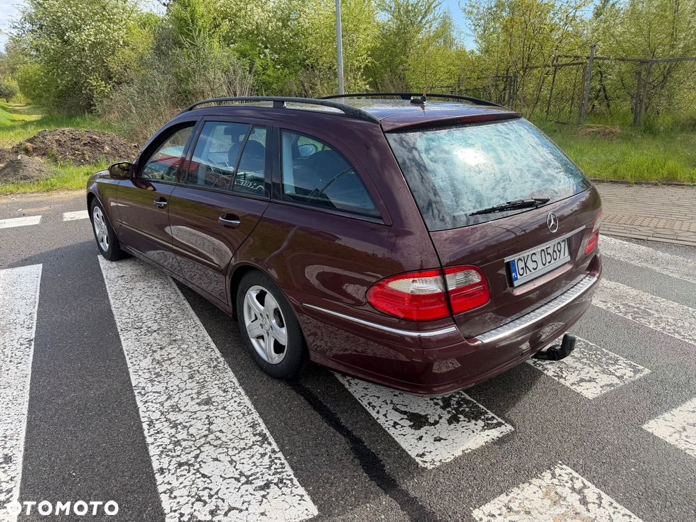 Mercedes-Benz Klasa E - 9