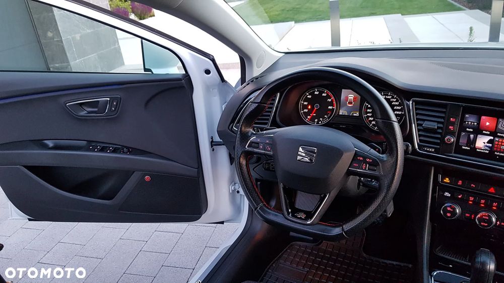Seat Leon 1.8 TSI FR S&S DSG - 38