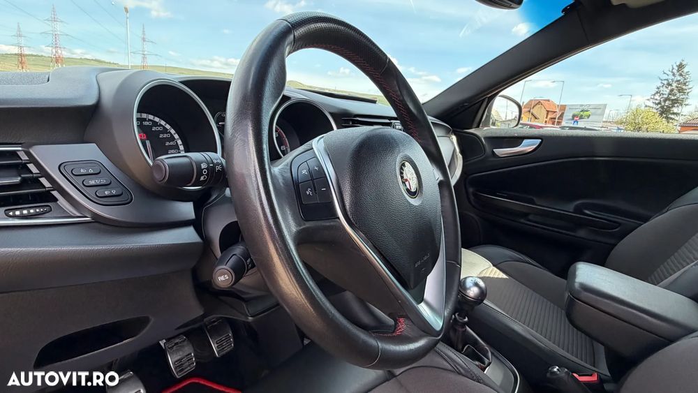 Alfa Romeo Giulietta 2.0 JTDM 16V Sport - 12