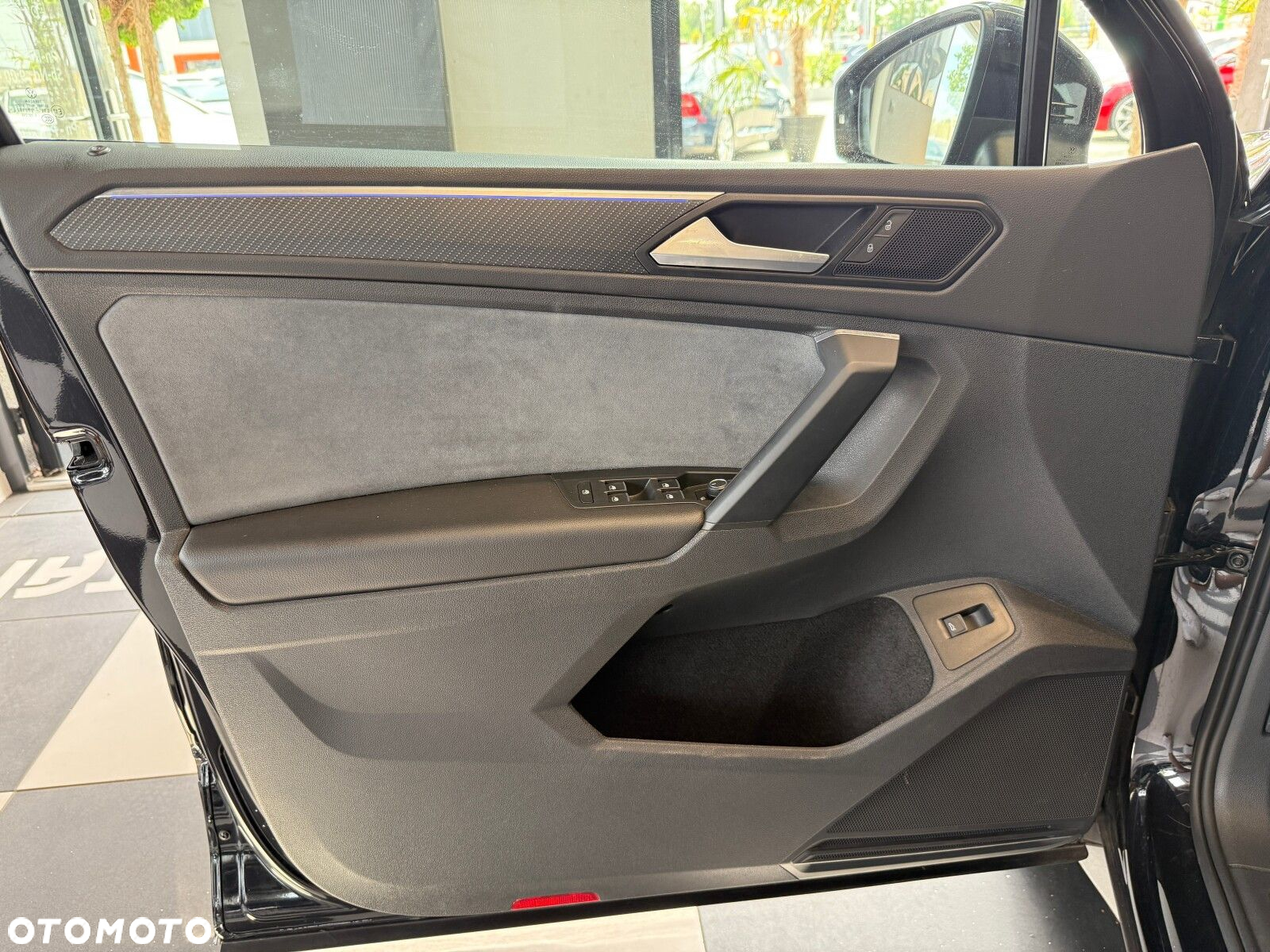 Volkswagen Tiguan - 21