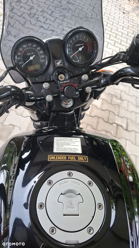Honda CBF - 6