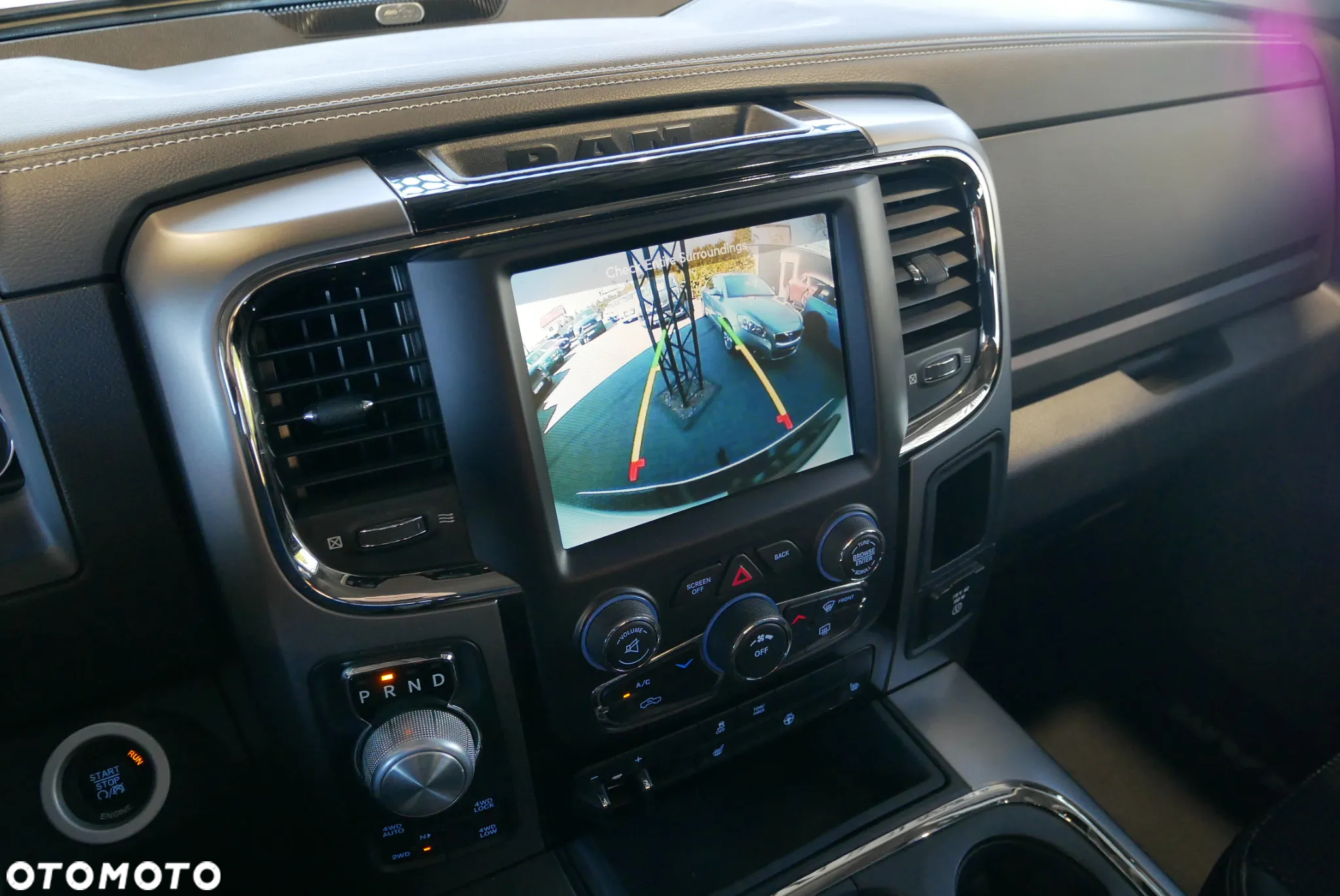 Dodge RAM 1500 5.7 4x4 - 8