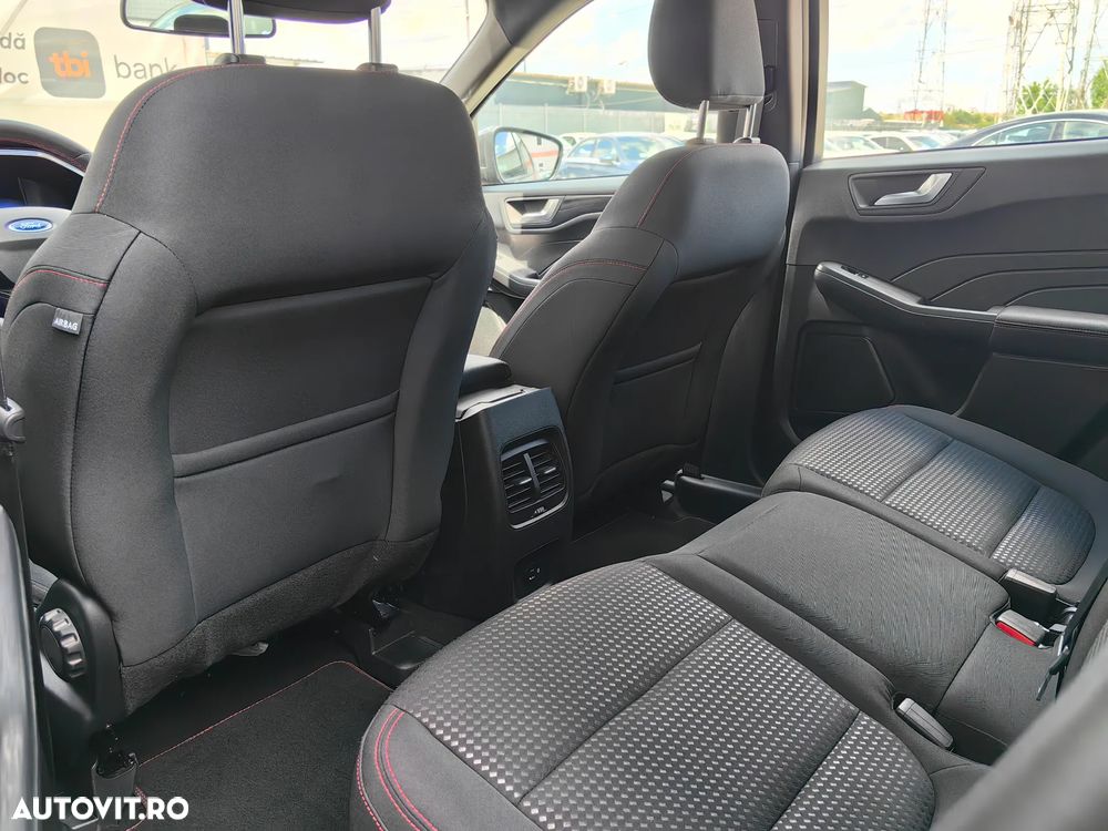 Ford Kuga 2.5 Duratec FHEV ST-LINE - 16