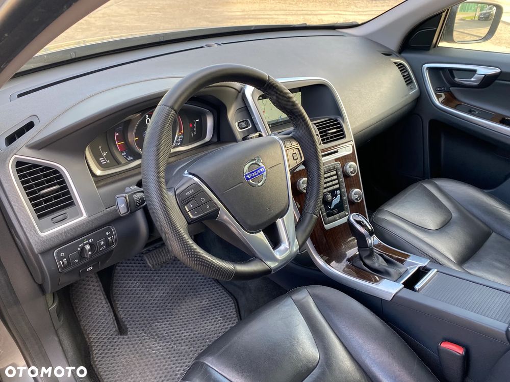 Volvo XC 60 D3 Drive-E Summum - 18
