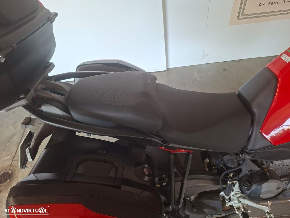Ducati Multistrada V2 S - 12