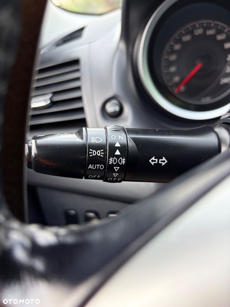Mitsubishi Lancer 1.8 Instyle NAVI - 27