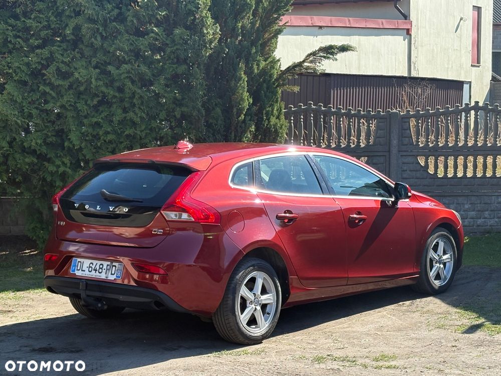 Volvo V40 D2 Momentum - 9