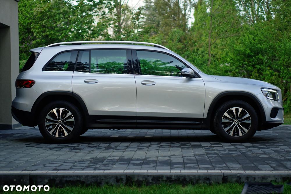 Mercedes-Benz GLB 200 7G-DCT - 8