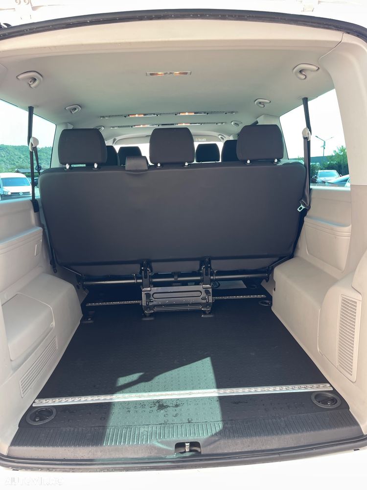 Volkswagen Caravelle LR Comfortline - 27
