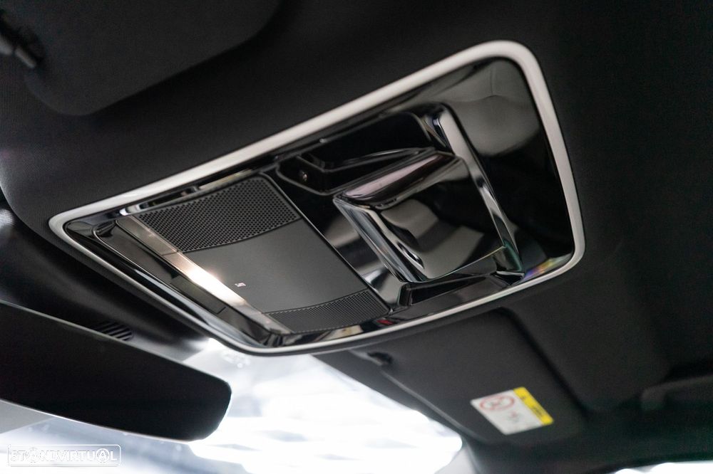 Land Rover Range Rover Velar 2.0d R-Dynamic HSE - 39