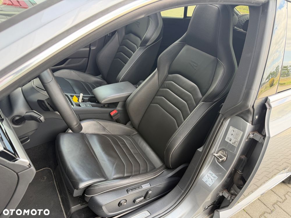 Volkswagen Arteon 2.0 TDI R-Line DSG - 19