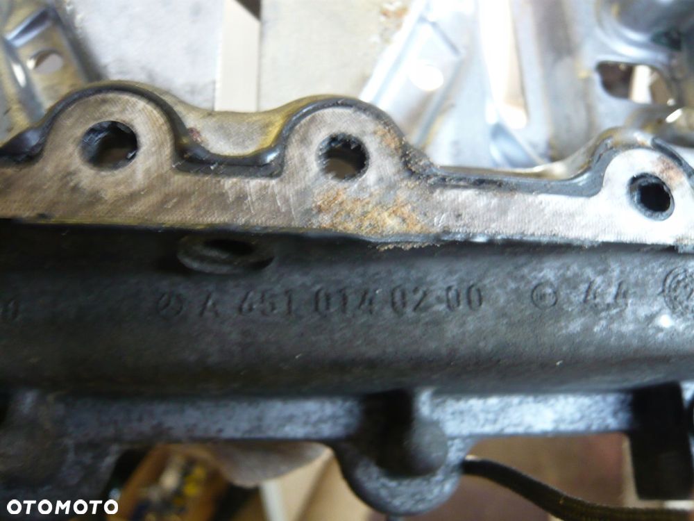 podstawa miski olejowej a6510140200 mercedes-benz w212 - 2